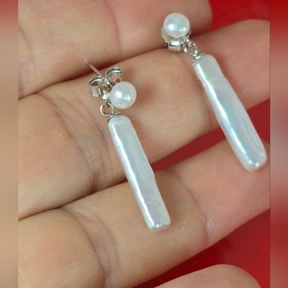 925 Sterling Silver Dangling Earrings with   Cultured Freshwater White Pearls. - Picture 4 of 8